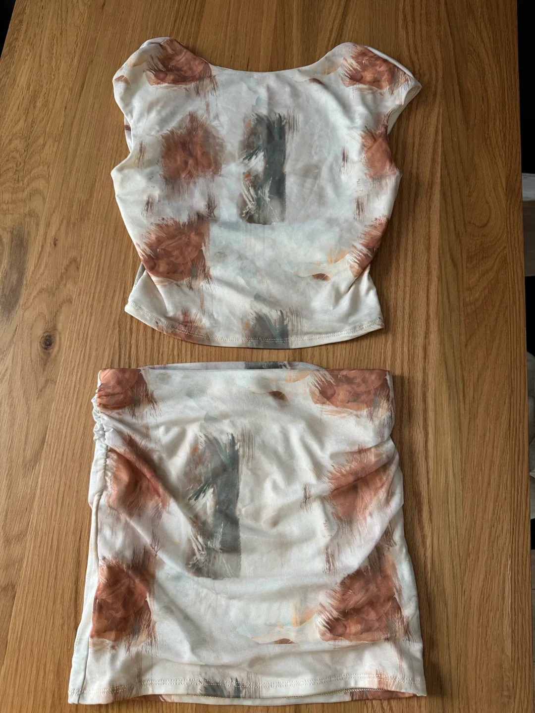 Going out set - size small thumbnail