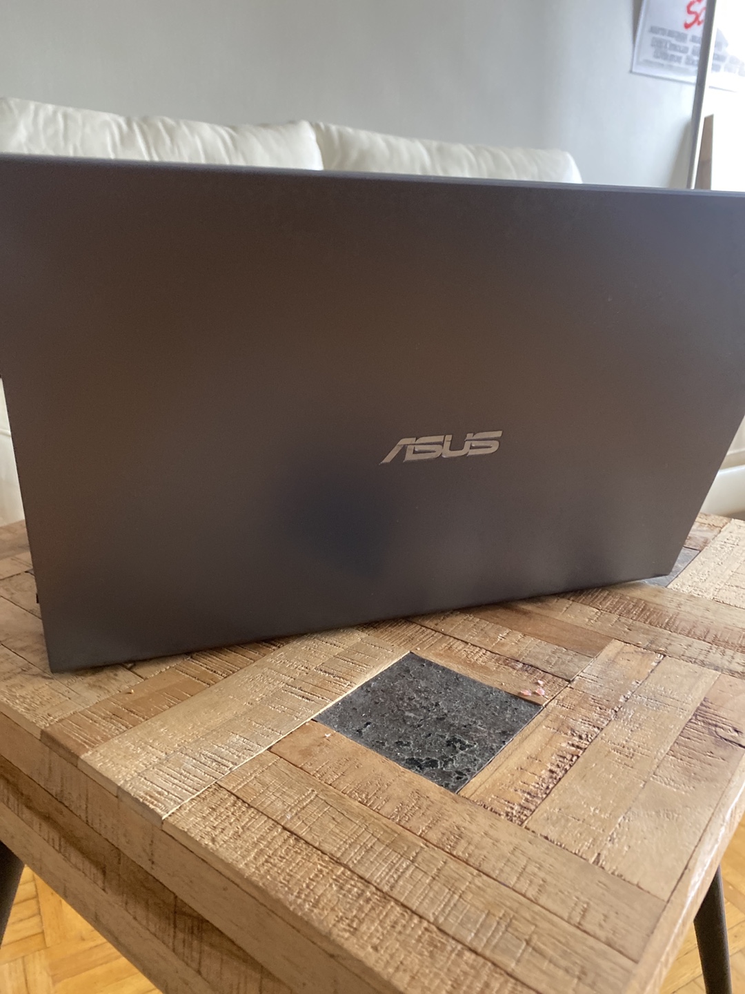 ASUS Vivobook Laptop AMD Ryzen 7, 8GB RAM - photo 3