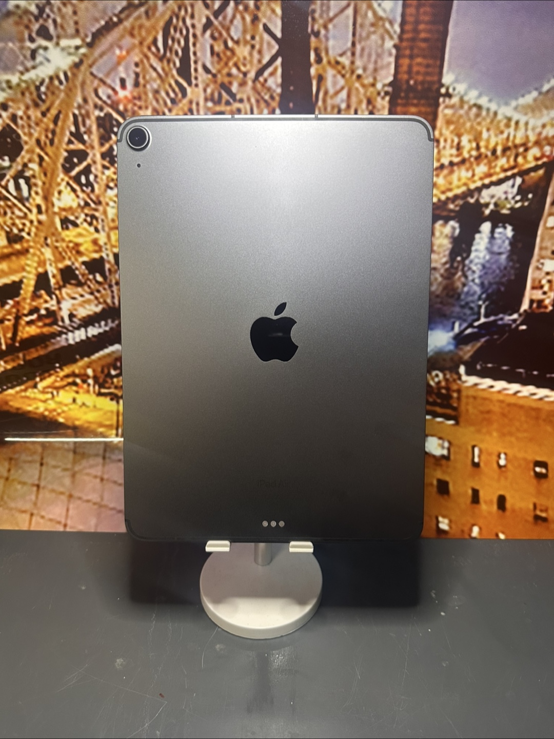 iPad Air 5th Gen M1 Bundle - photo 4