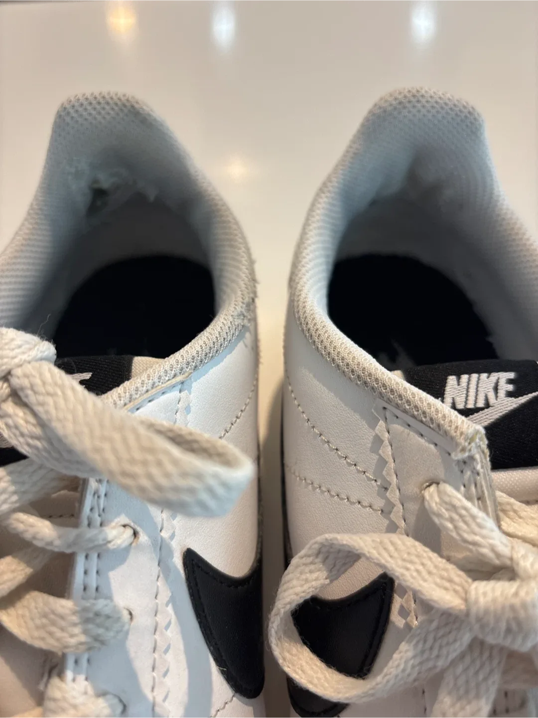 Nike Cortez White/Black, US 7 Women's image indicator(3)