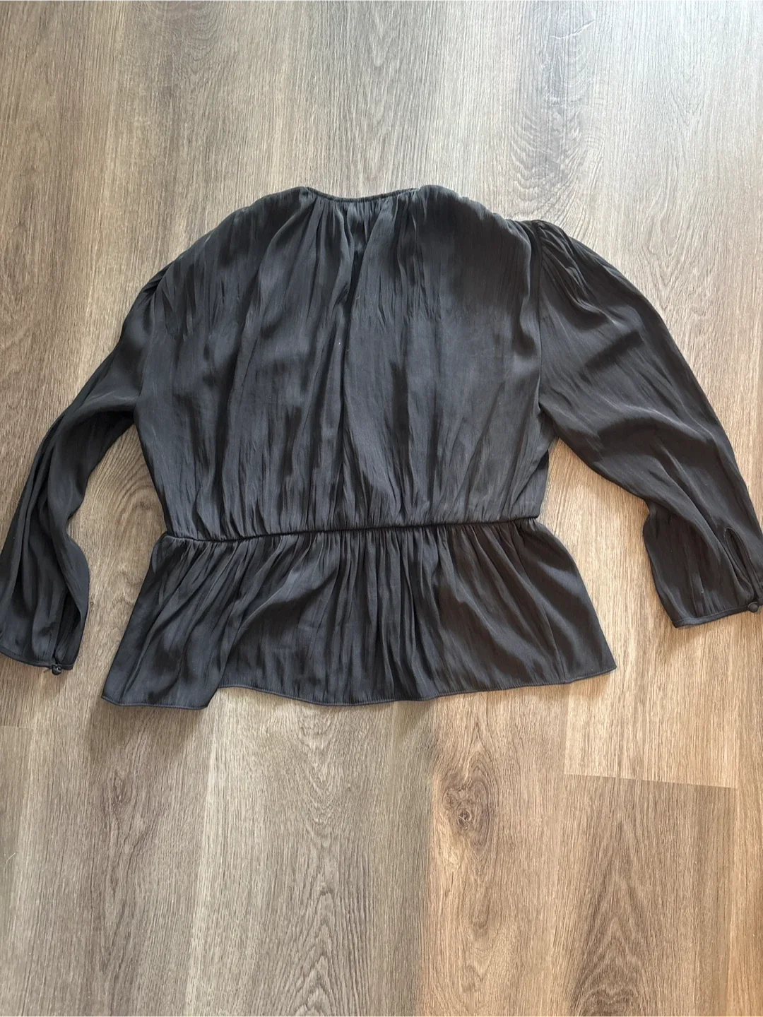 Wilfred Black Blouse - Size M image indicator(4)