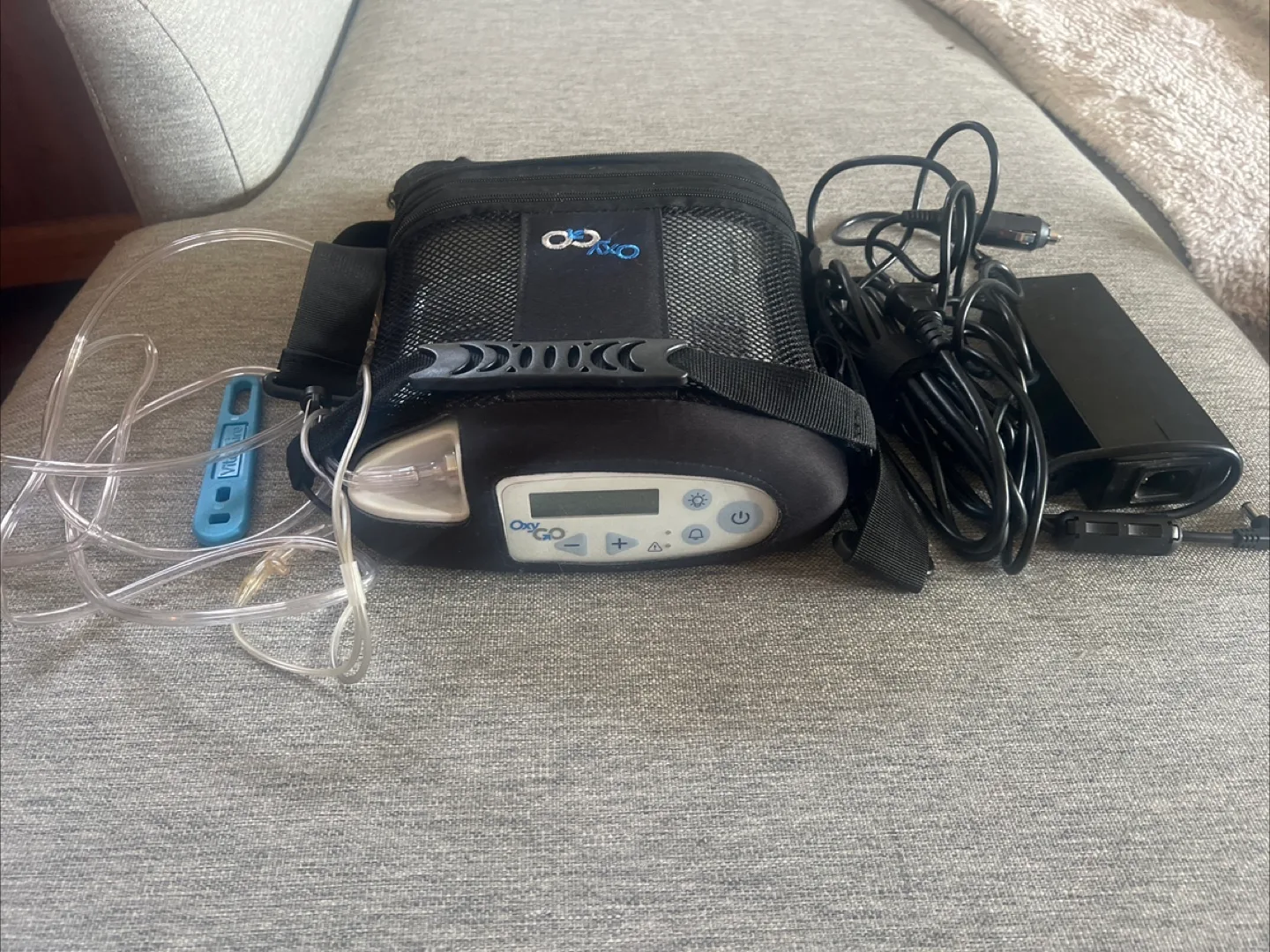 OxyGo Portable Oxygen Concentrator image indicator(2)