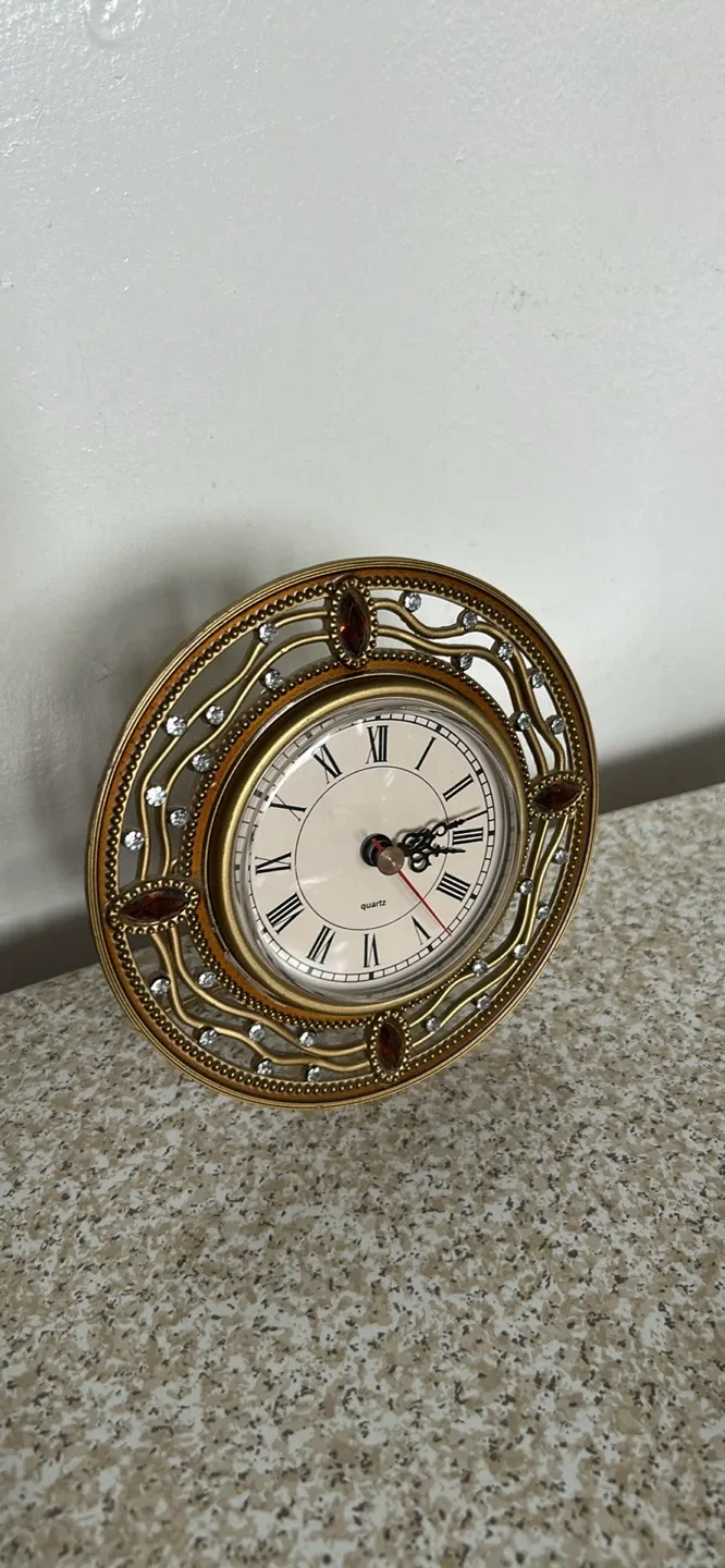 Decorative Gold Table Clock thumbnail