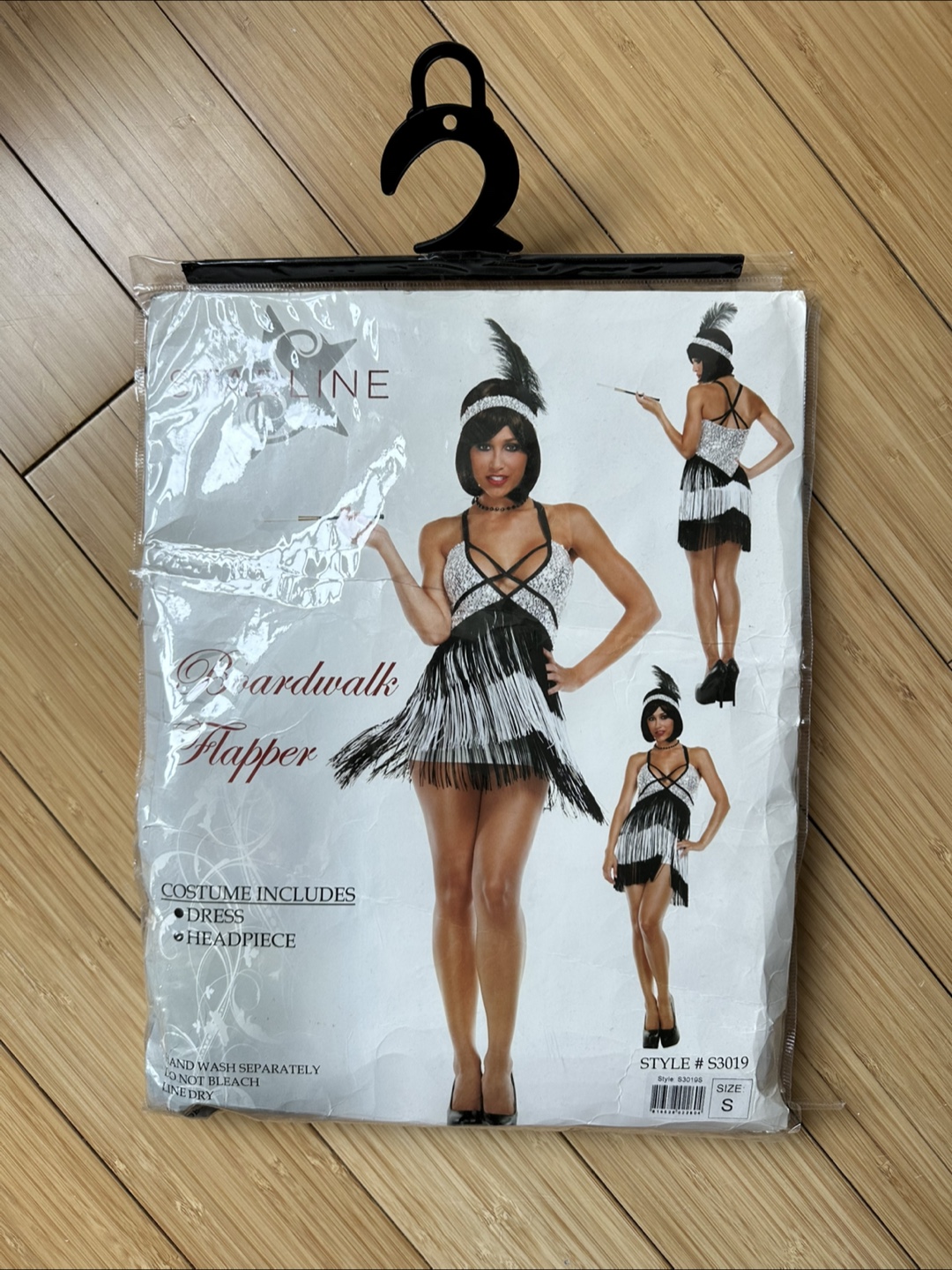 Brand New, Unopened Boardwalk Flapper Costume - Size S