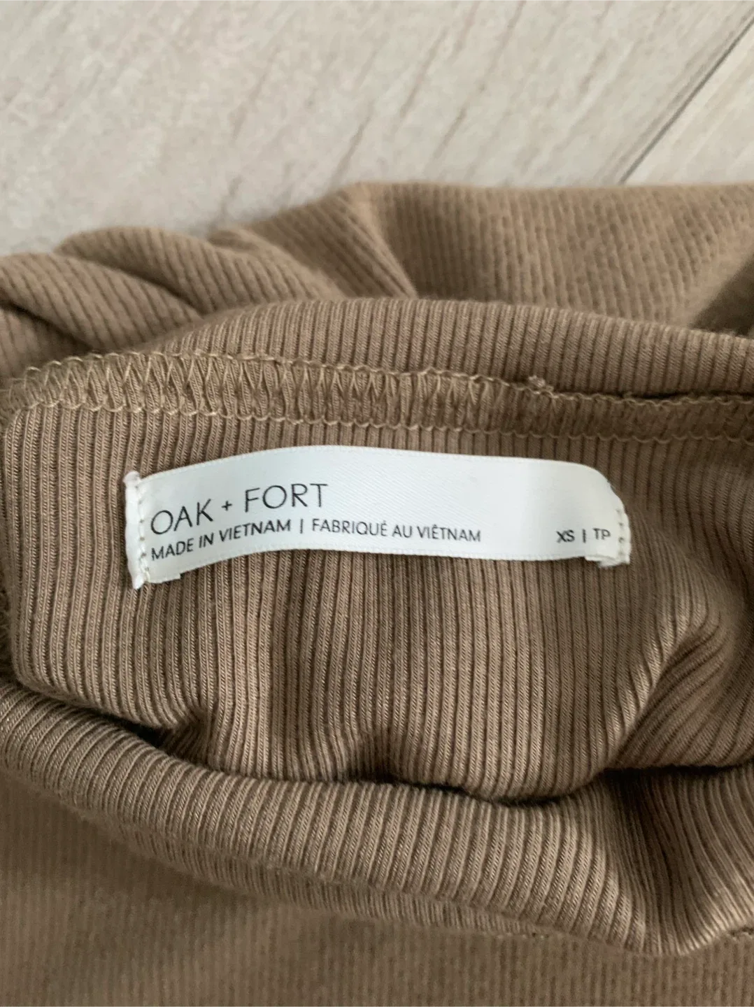 Oak + Fort Turtleneck image indicator(6)