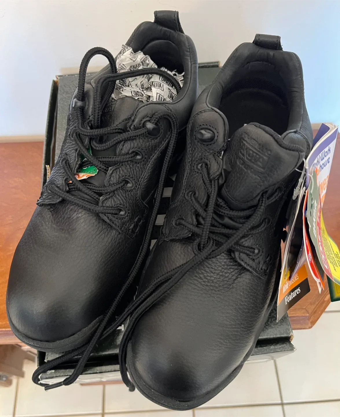 BNIB- Dakota Comp Toe Black Safety Shoes image indicator(3)