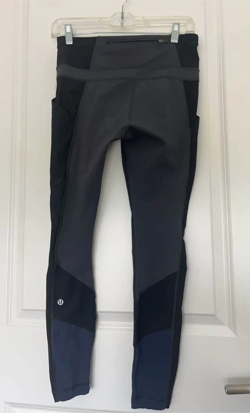 Lululemon Black/Navy Running Leggings thumbnail