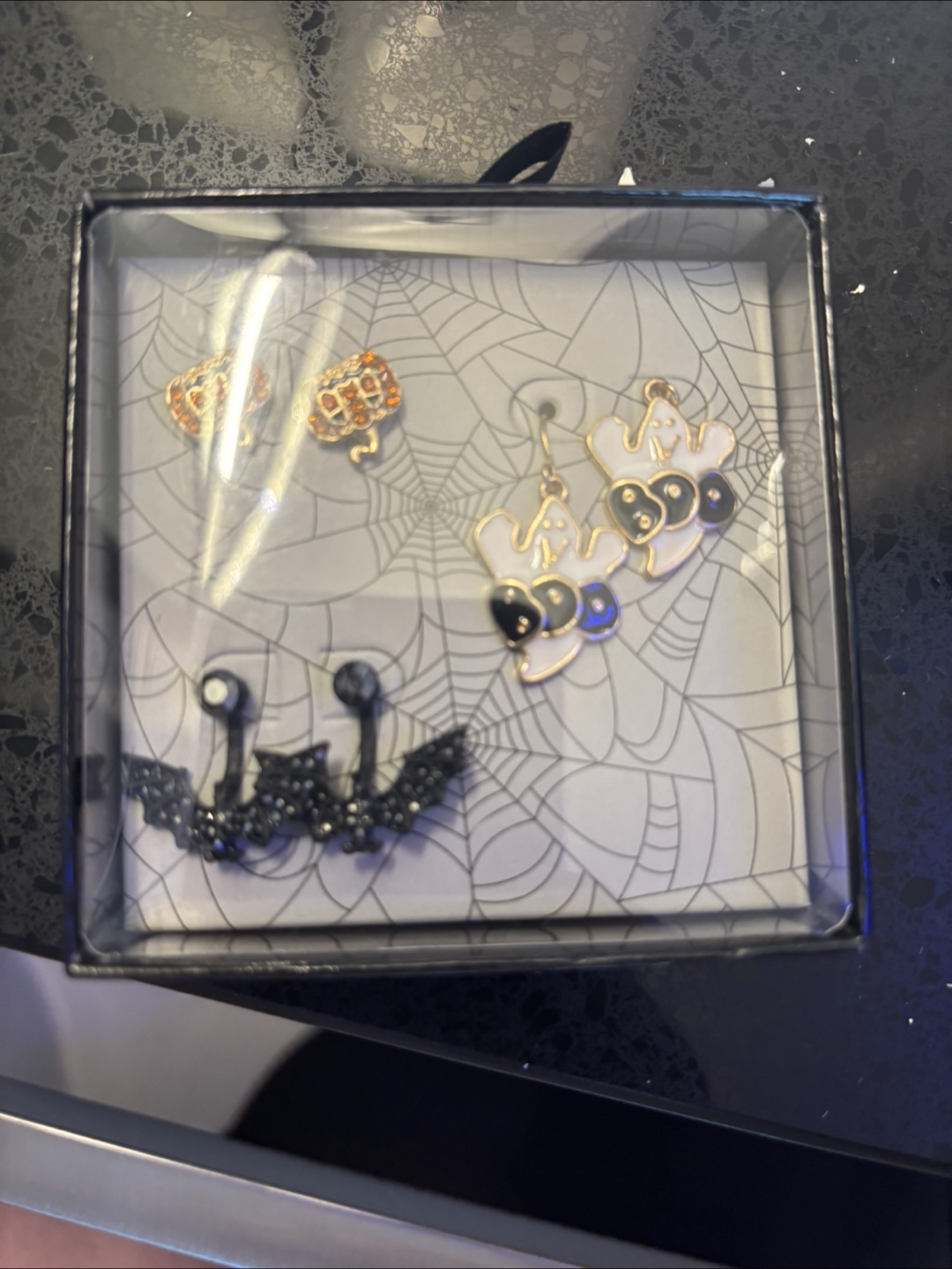 Halloween Earrings Set - New in Box - photo 2