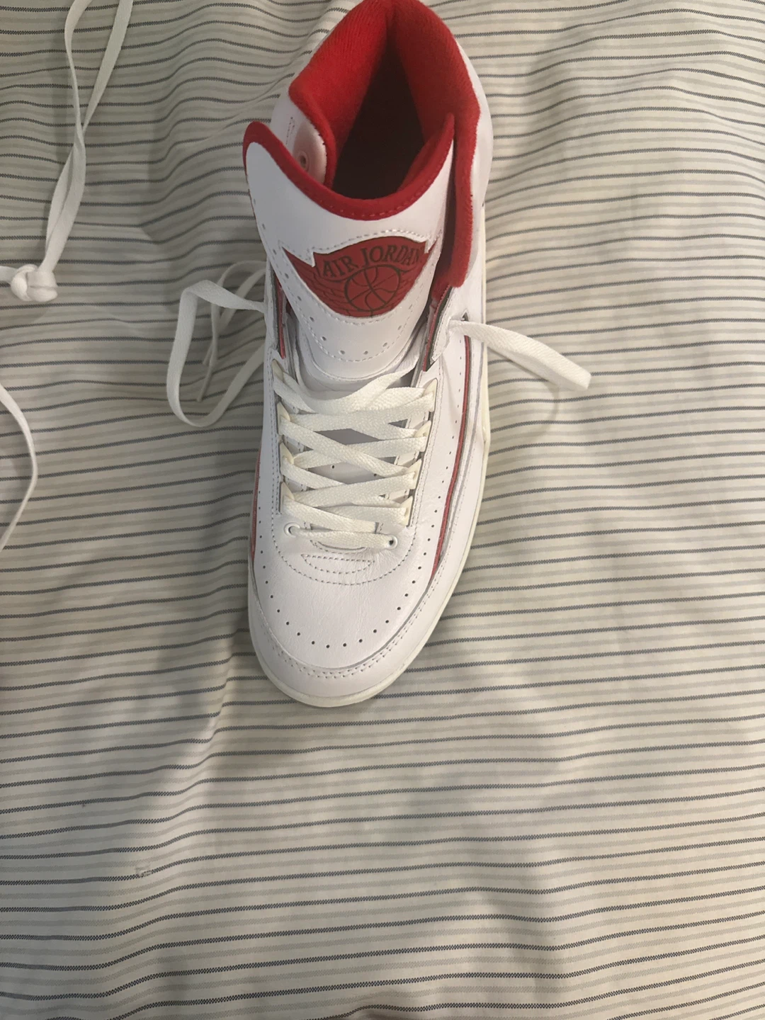 Air Jordan 2 Retro White/Varsity Red