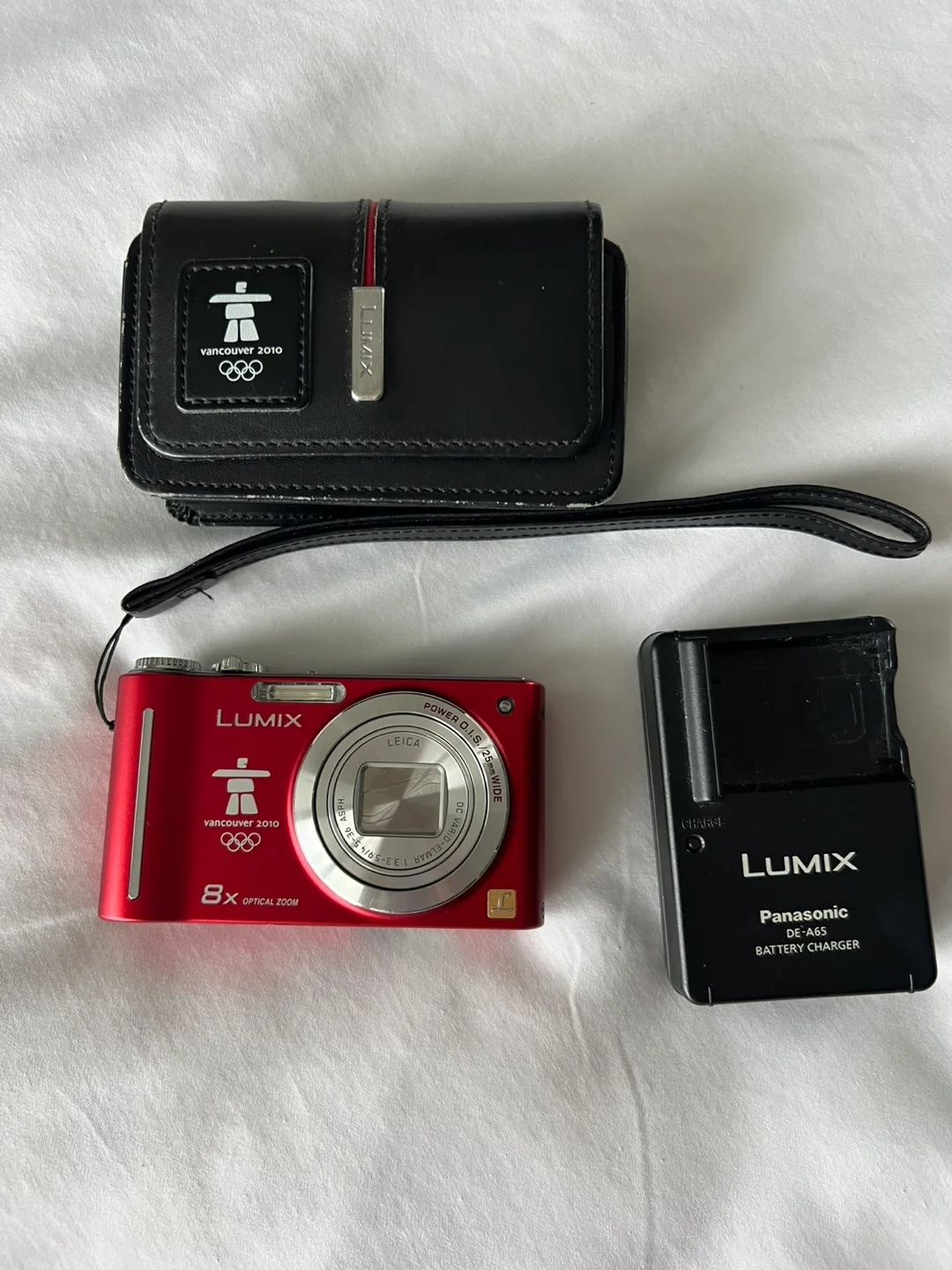 Panasonic Lumix DMC-ZR1 Vancouver 2010 Camera image indicator(8)