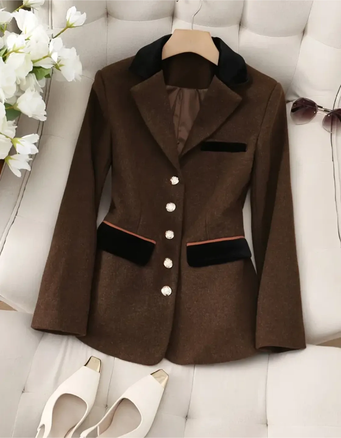 SMALL Vintage/Equestrian-Inspired Women’s Autumn Blazer thumbnail