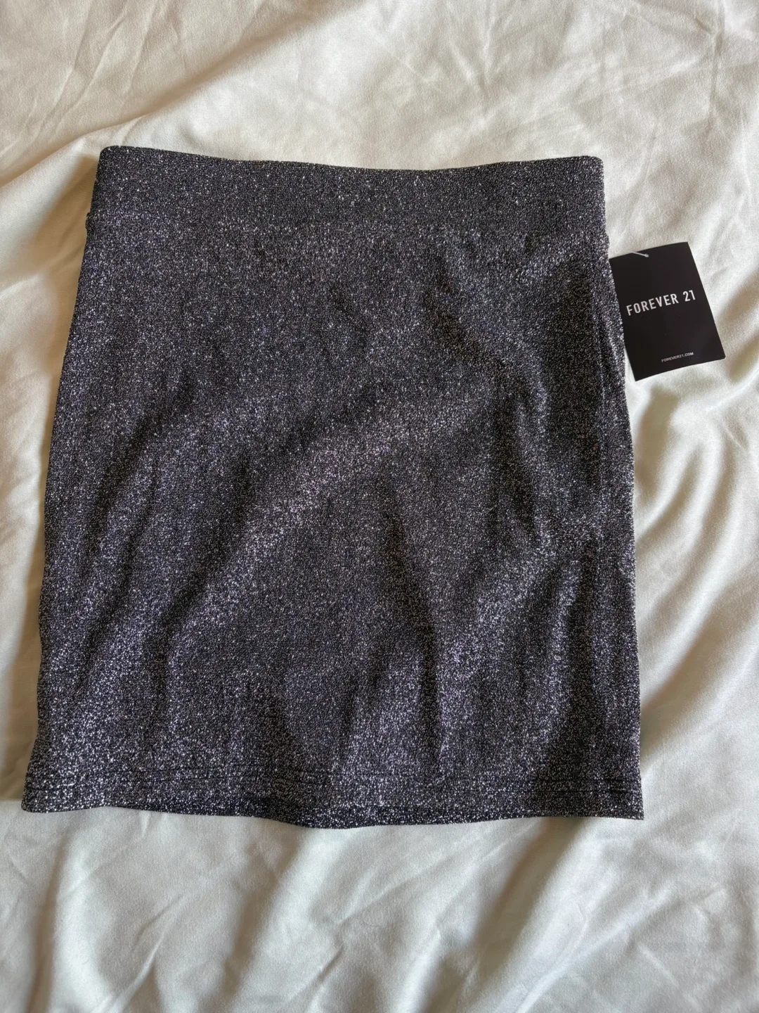 🆕 Forever 21 Black/Silver Skirt - Size Small thumbnail