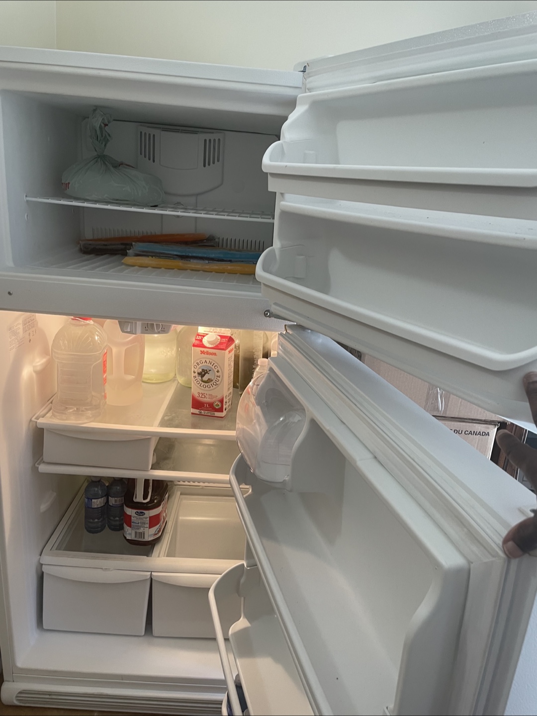 White Whirlpool Fridge - photo 3