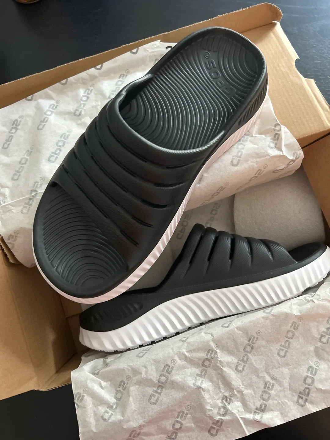 Gpos Womens Recovery Slides - Black/White - Size 10