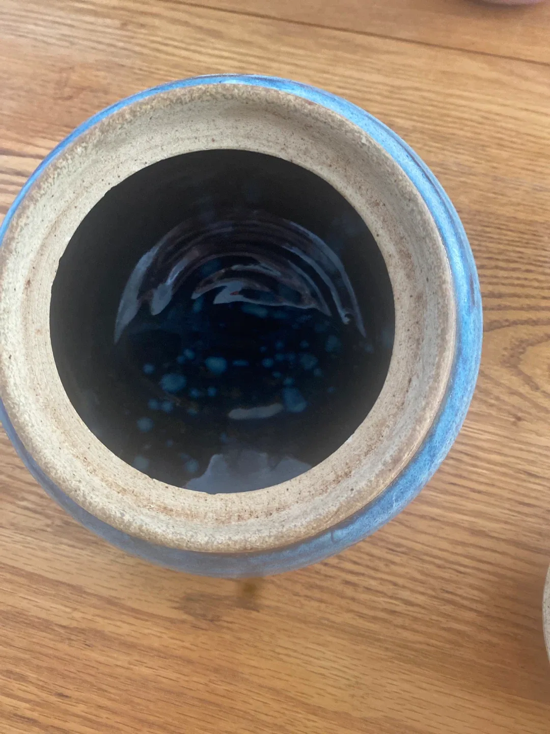 Blue Ceramic Jar with Lid image indicator(2)