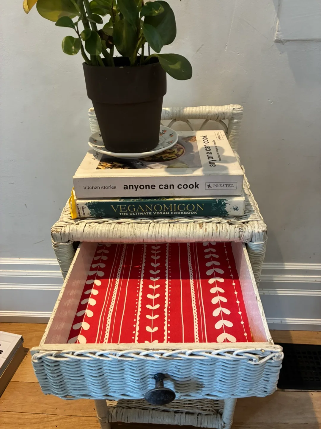 Wicker Side Table with Drawer image indicator(2)