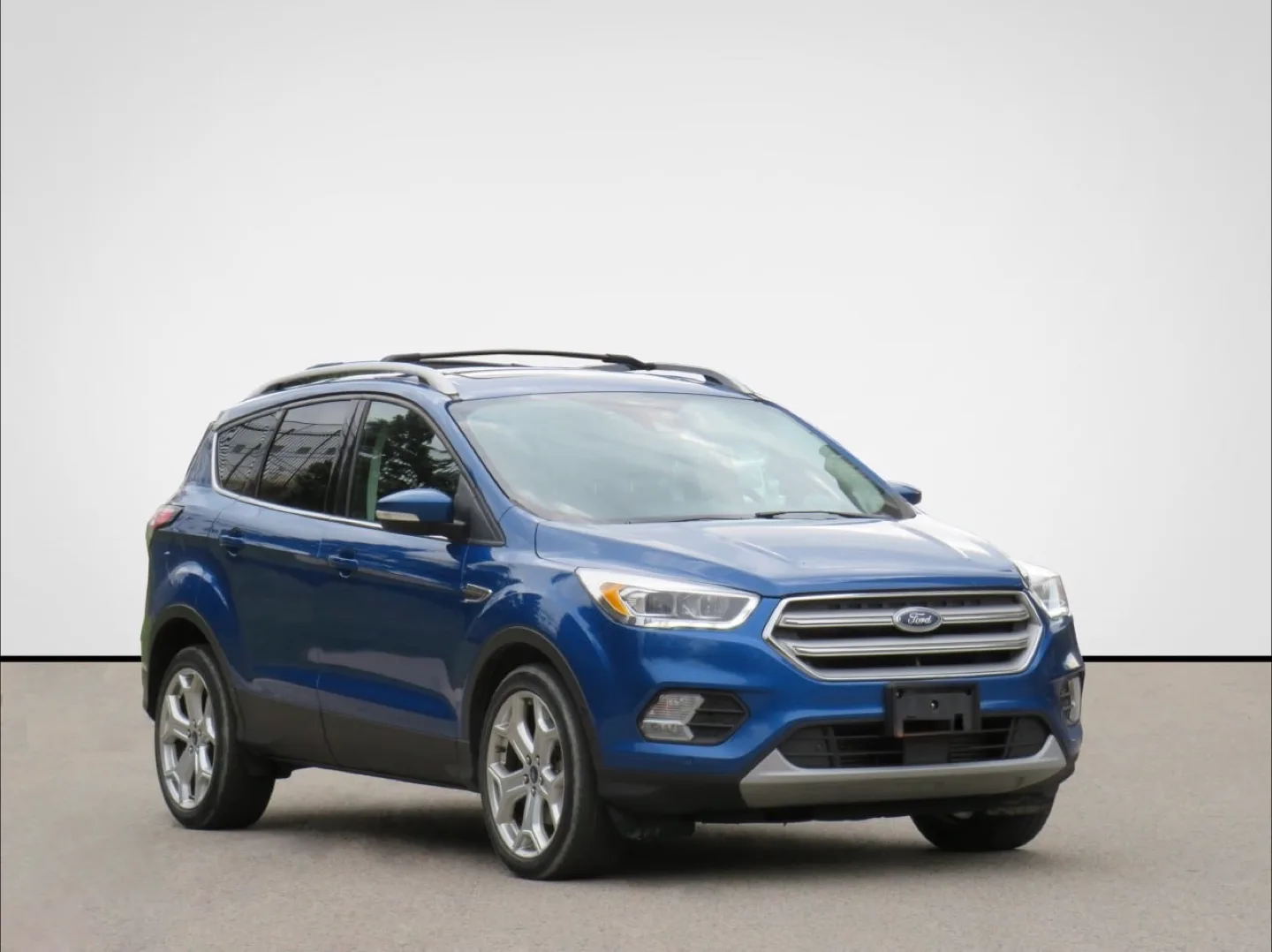 2017 Ford Escape Titanium - Blue SUV image indicator(2)