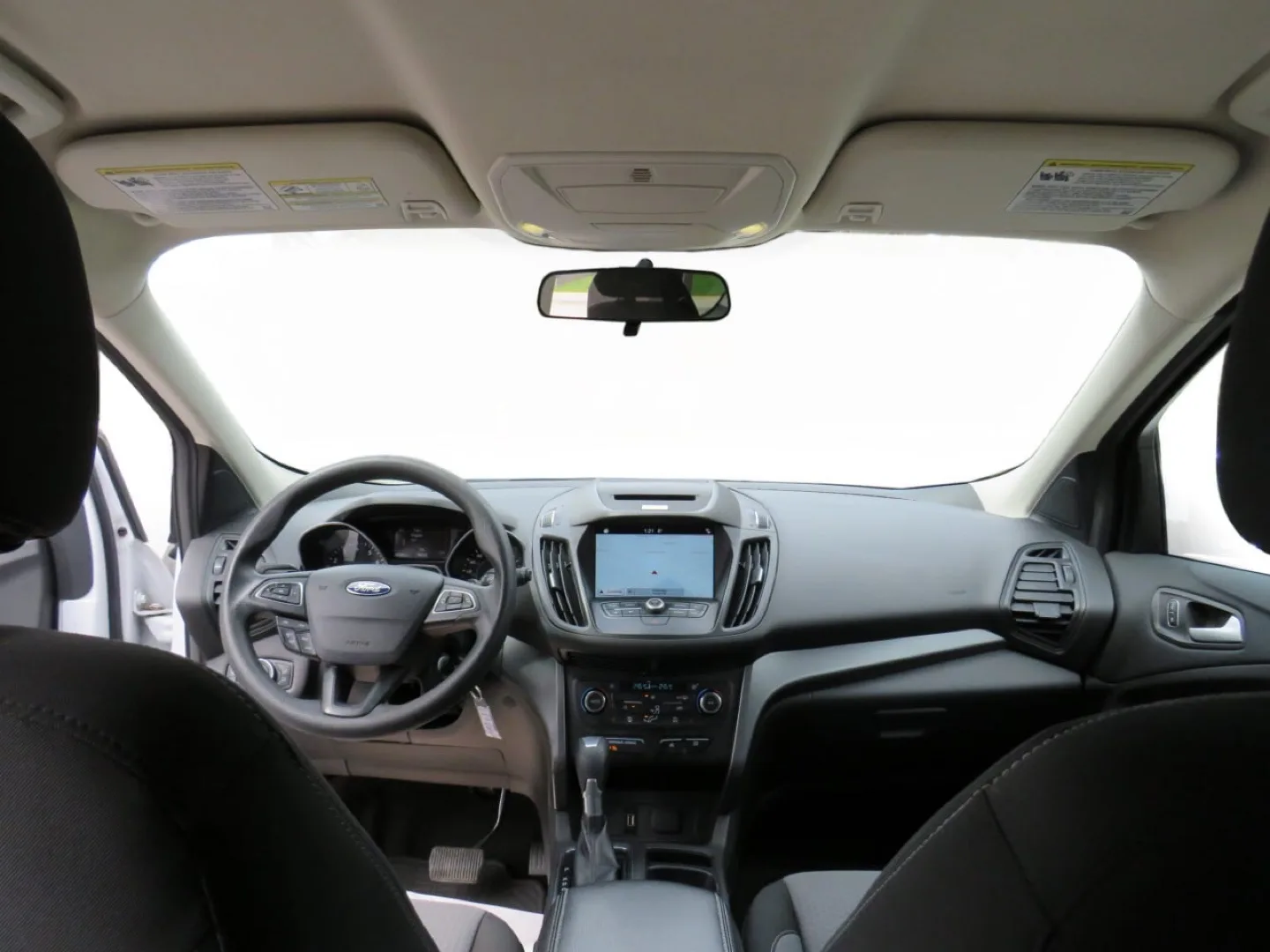 2017 Ford Escape Titanium - Blue SUV image indicator(7)