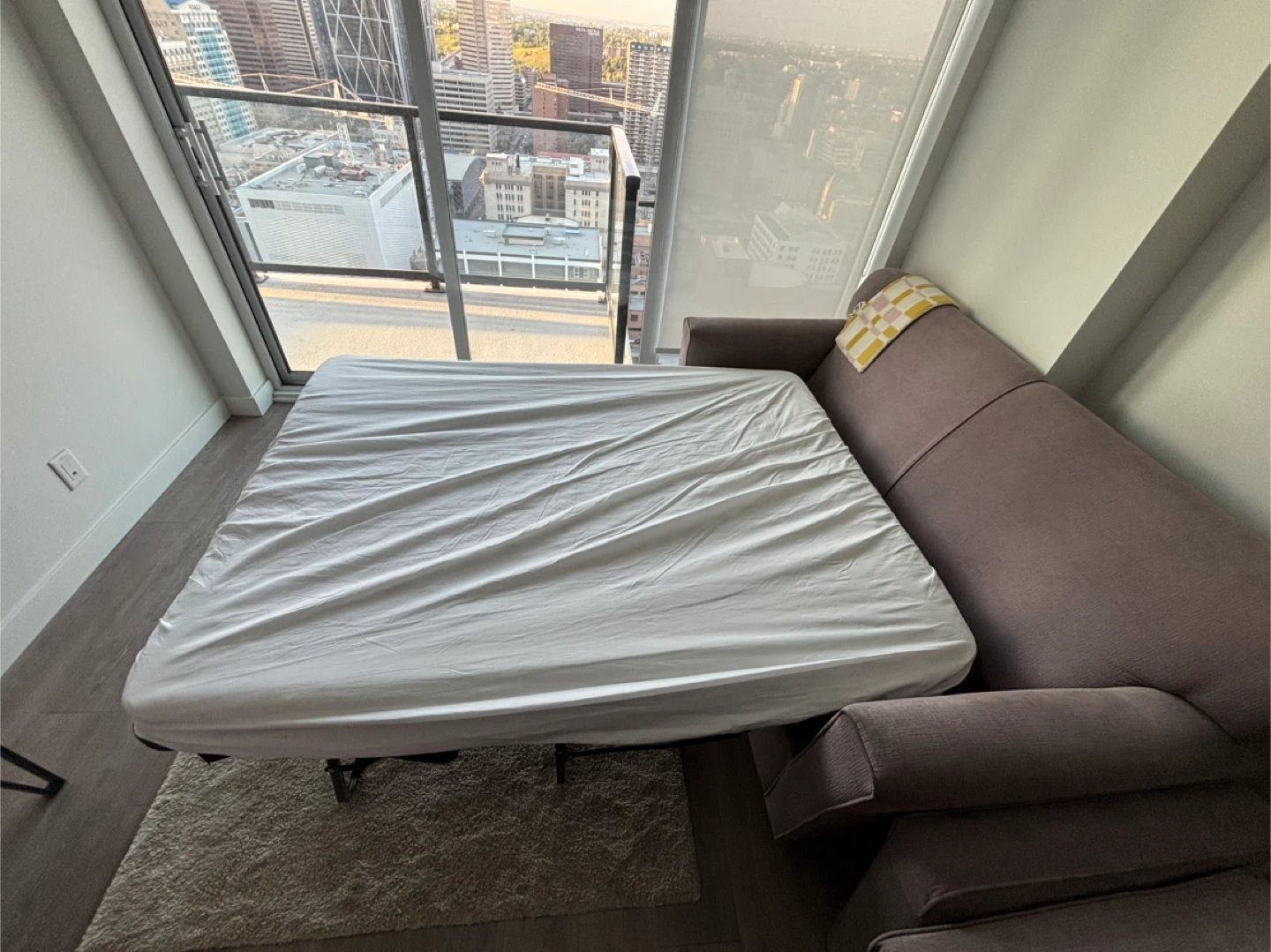 Pull-out Sofa Bed - Great Condition! - photo 5