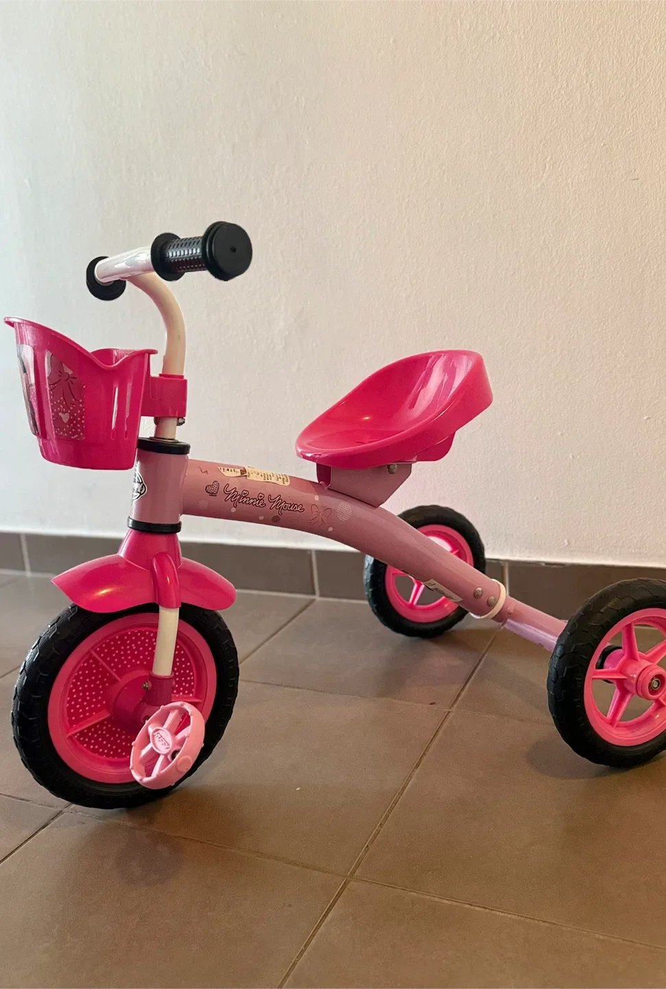 Huffy Minnie Mouse Girls' Trike - Pink Tricycle image indicator(3)