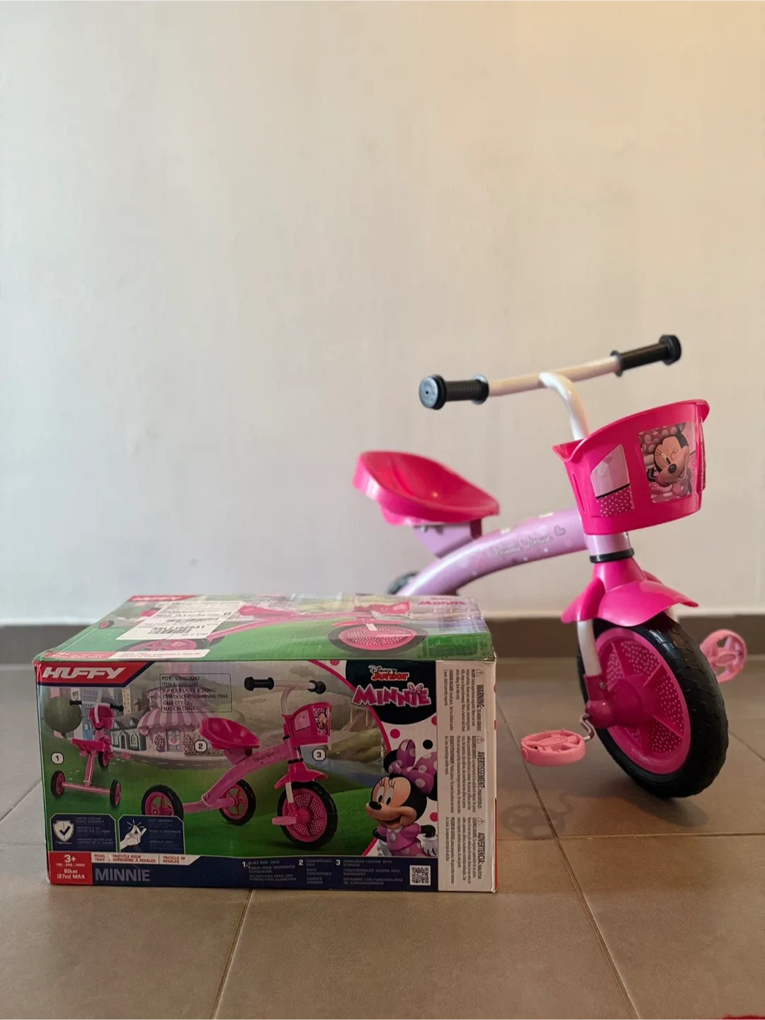 Huffy Minnie Mouse Girls' Trike - Pink Tricycle image indicator(2)