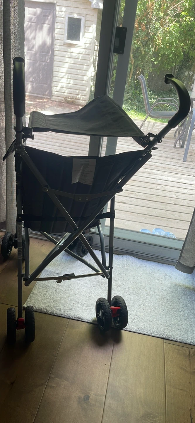 Umbrella Stroller - Lightweight & Compact - photo 2