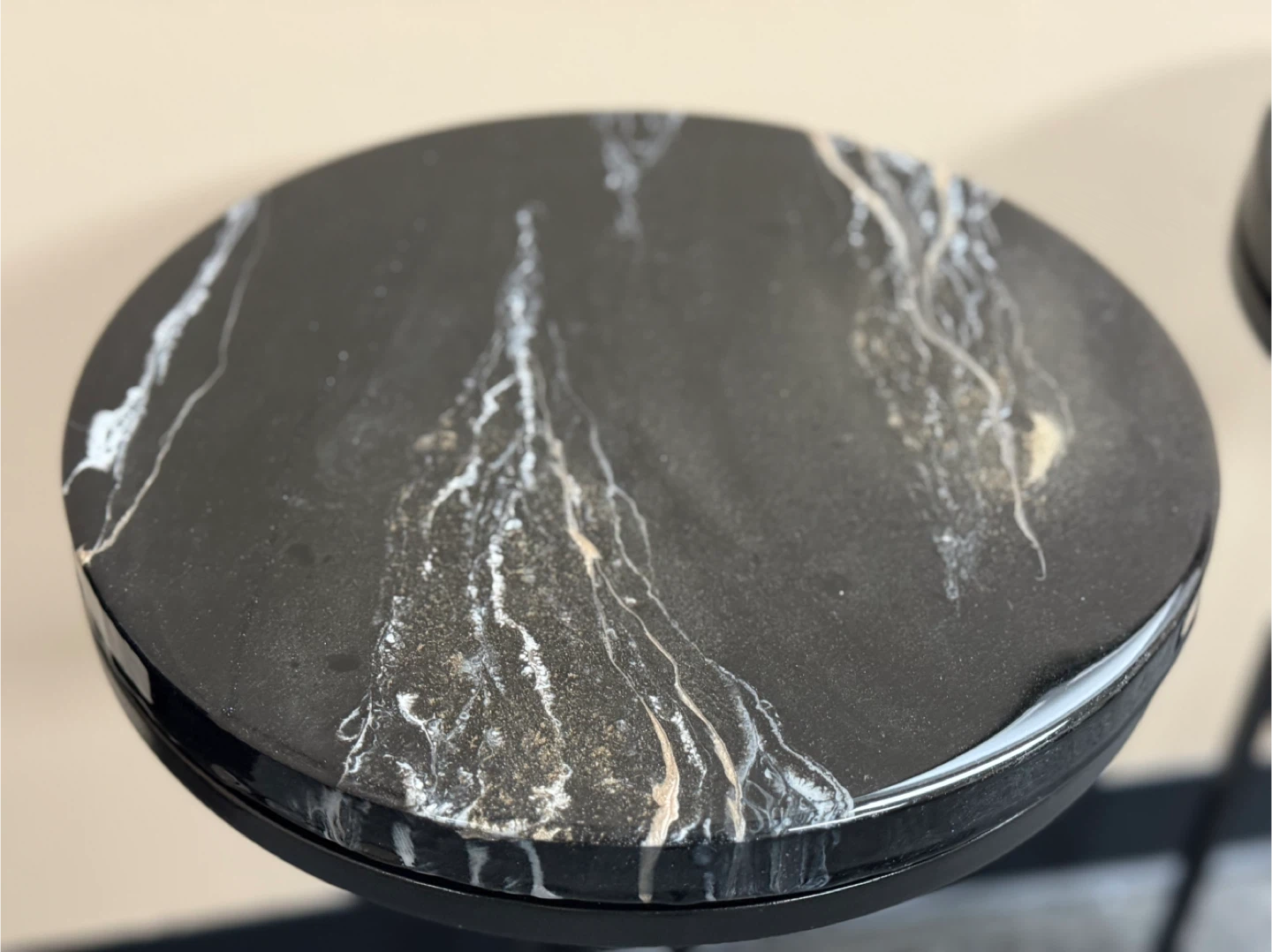 Set of 2 Black Epoxy-resin Top Side Cigar CTables