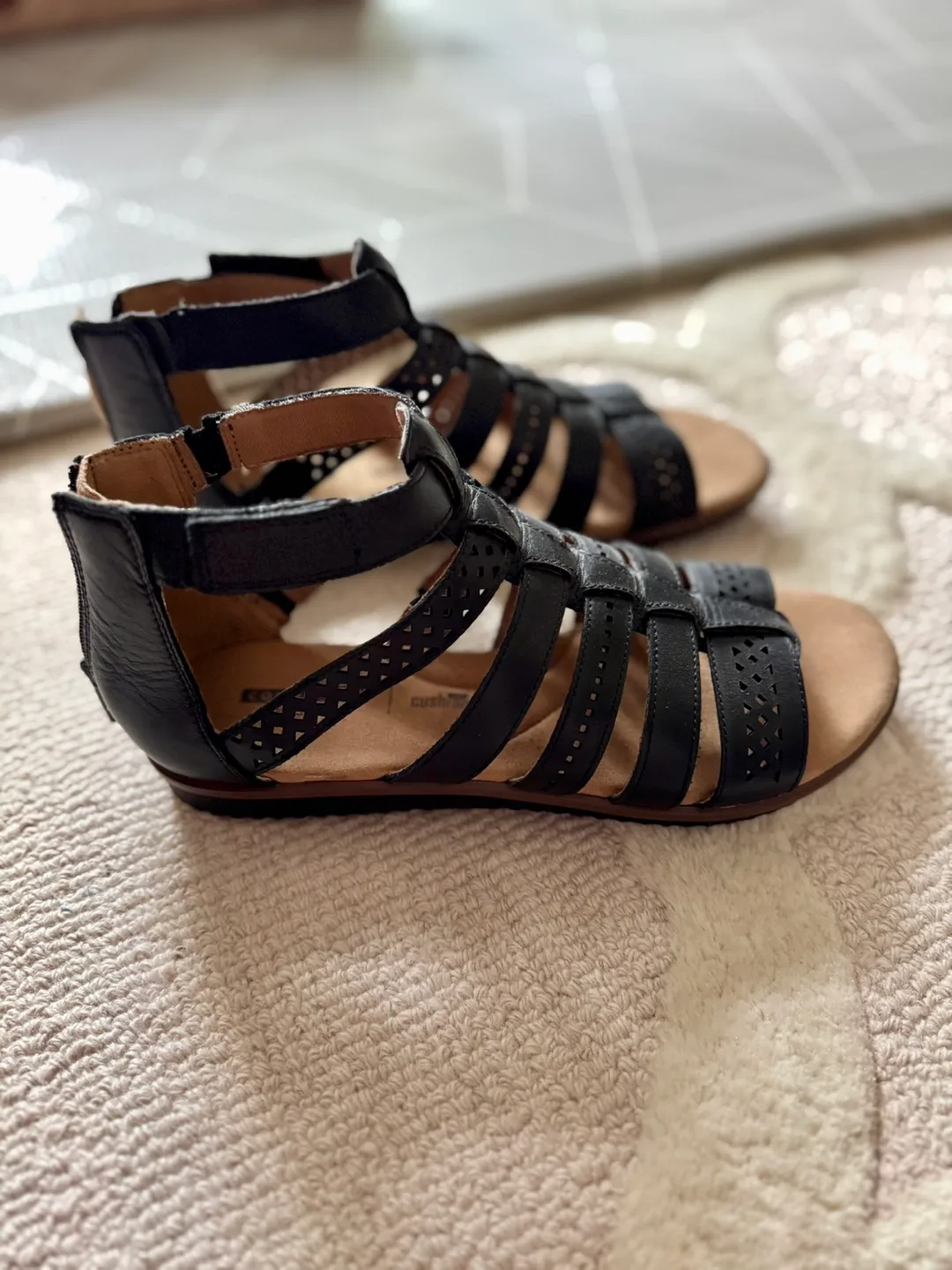 Clarks Collection Black Leather Gladiator Sandals image indicator(2)