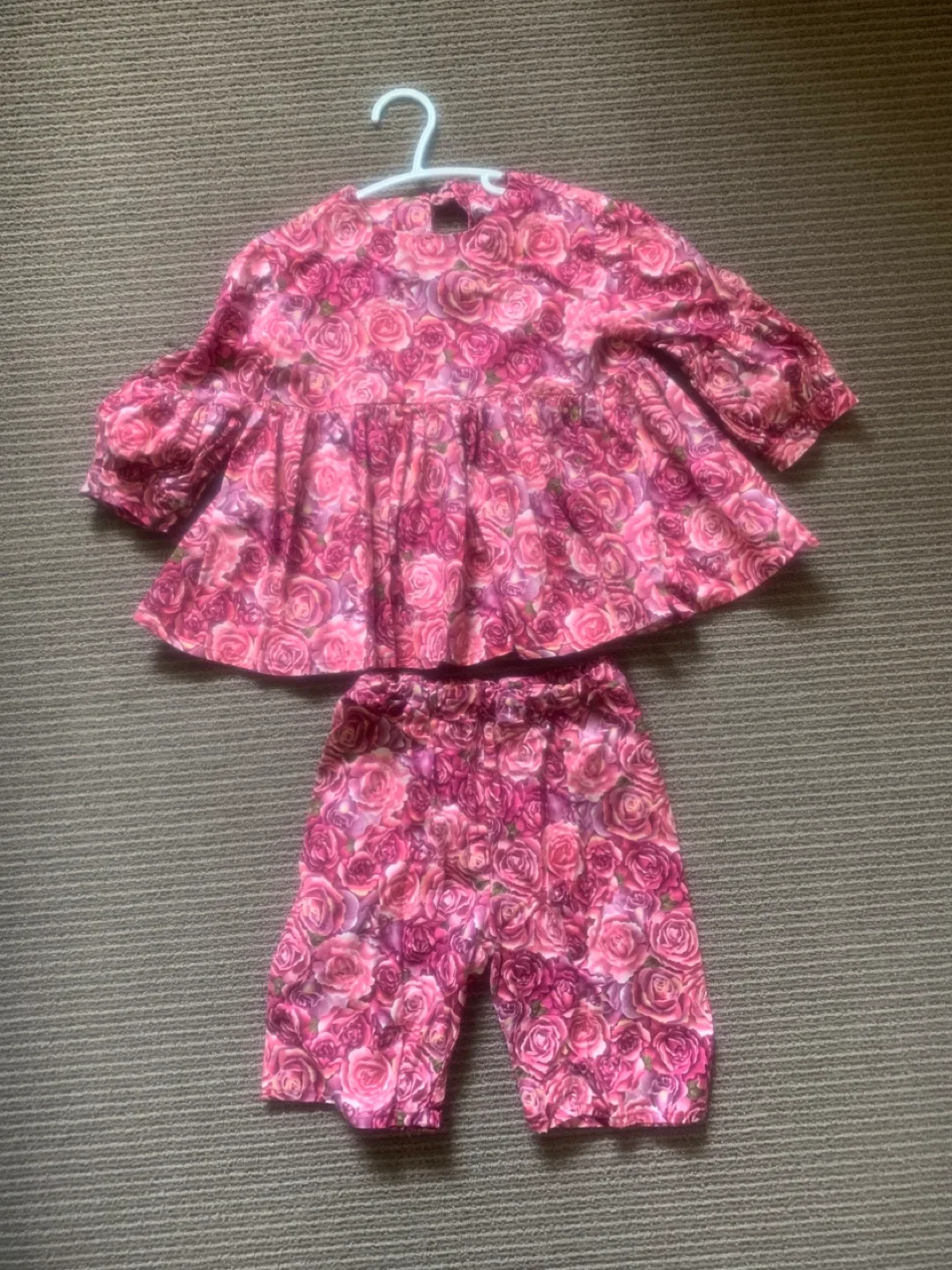 Girls Rose Print Outfit - Size 5-6 image indicator(3)