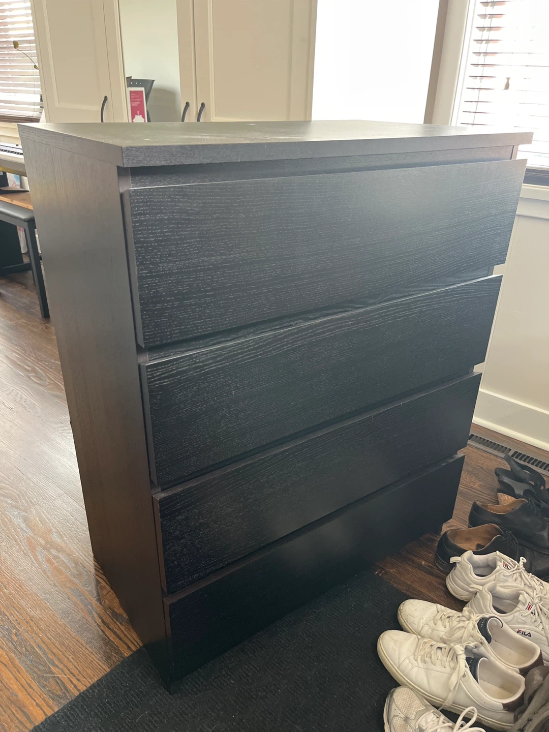 Black 5-Drawer Dresser