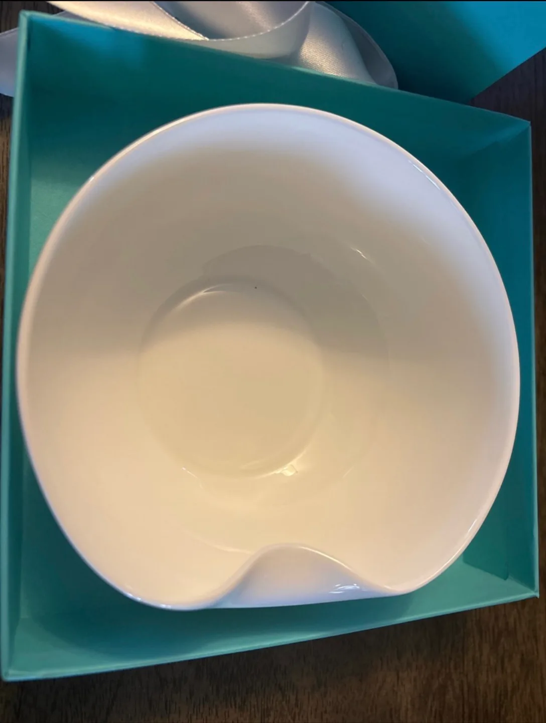 Tiffany & Co. Elsa Peretti Thumbprint Bowl image indicator(2)