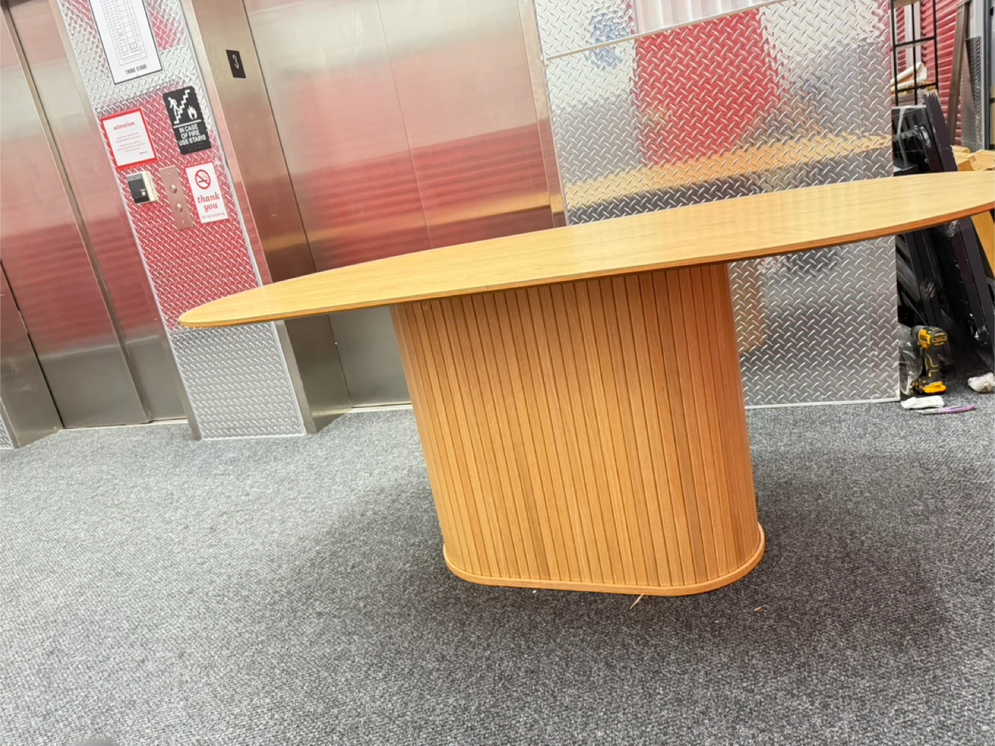 Wooden Oval Dining Table - photo 4