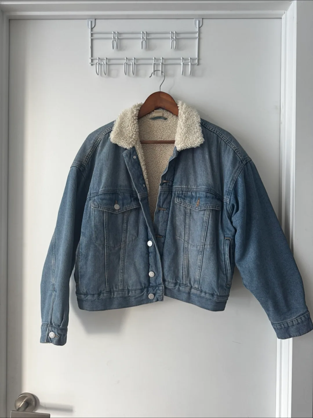 H&M Denim Sherpa Jacket - Size Small thumbnail