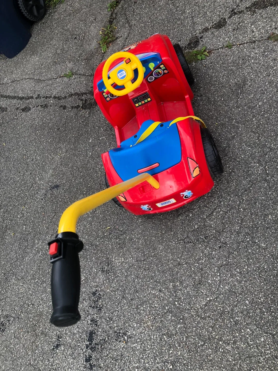 Fisher-Price Little People Ride-On Car image indicator(3)