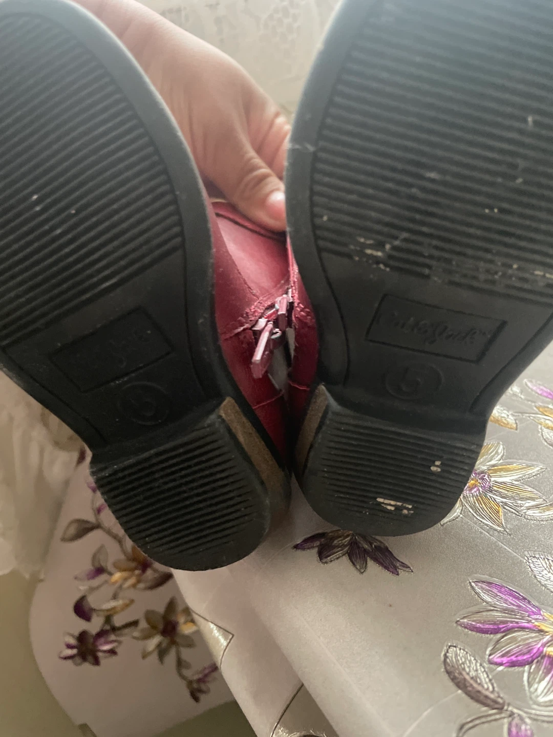 Cat & Jack Red Boots - Size 5 - photo 4