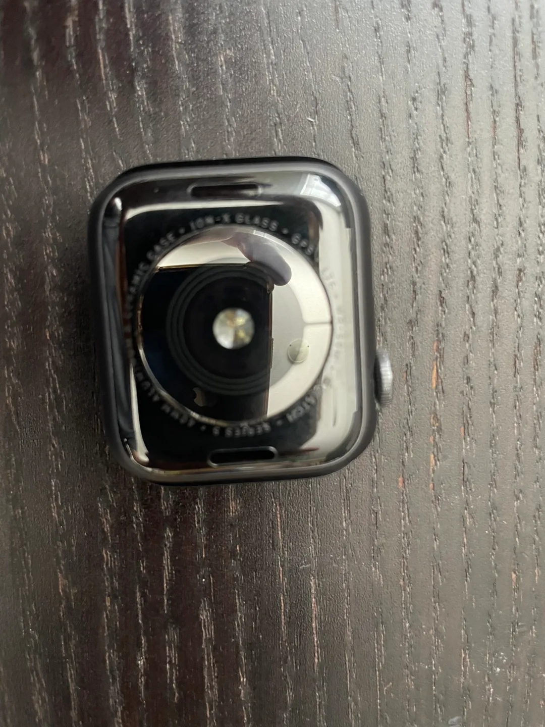 Series 5 40mm Apple Watch Women’s image indicator(4)