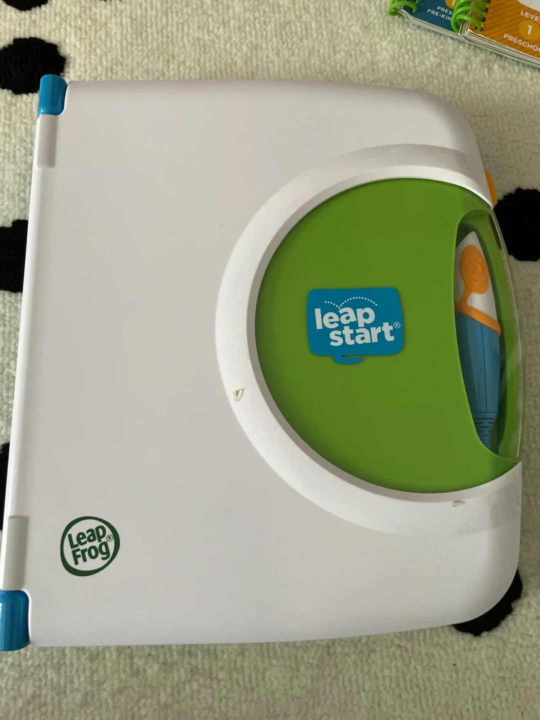 LeapFrog LeapStart Learning System with Books thumbnail