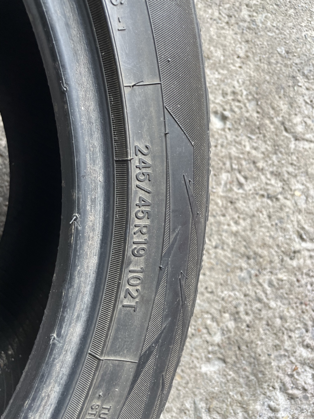 Toyo Observe G3-Ice Winter Tire 245/45R19 - photo 4