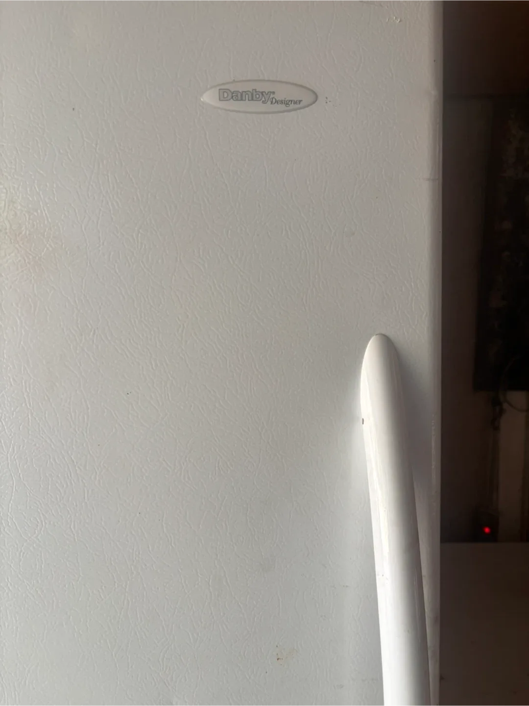 Danby Designer Upright  refrigerator - White image indicator(2)