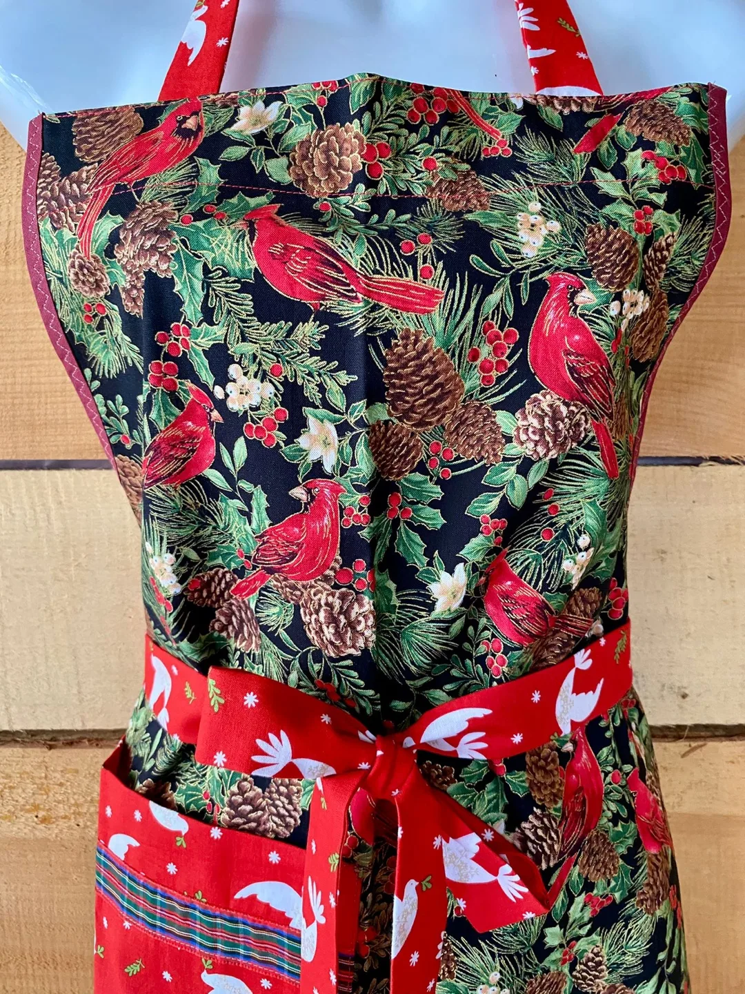 Handmade by me Christmas Apron - Red, Green, and White image indicator(2)