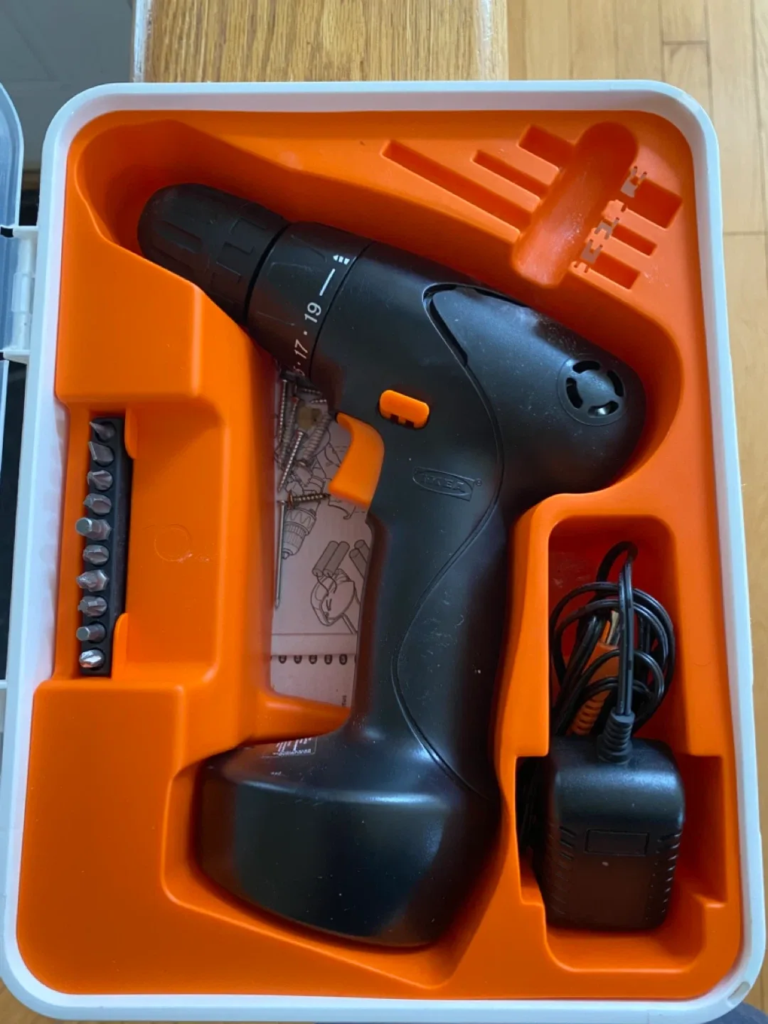 Ikea FIXA Cordless Screwdriver with Case thumbnail