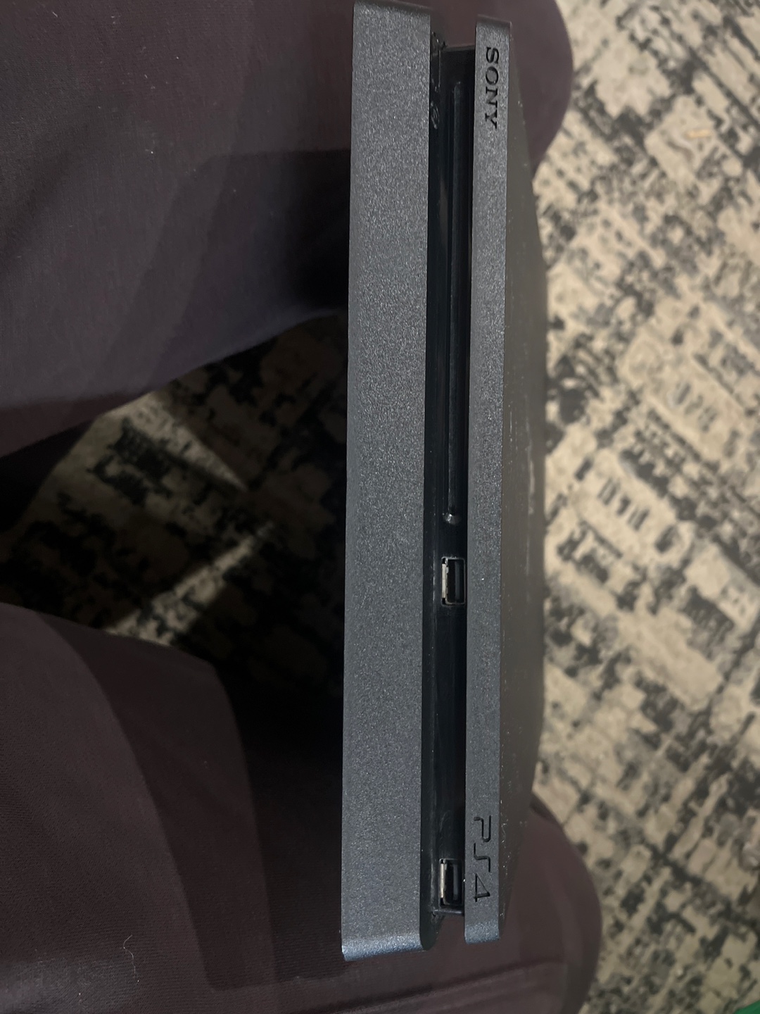 PlayStation 4 with 2 Controllers - photo 2
