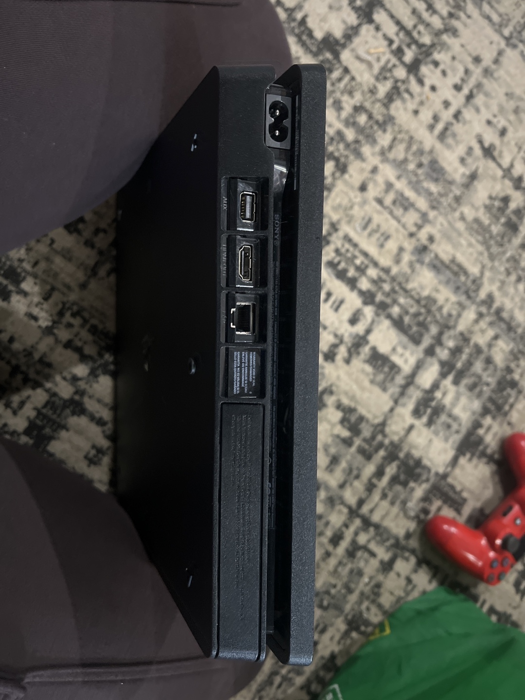 PlayStation 4 with 2 Controllers - photo 3
