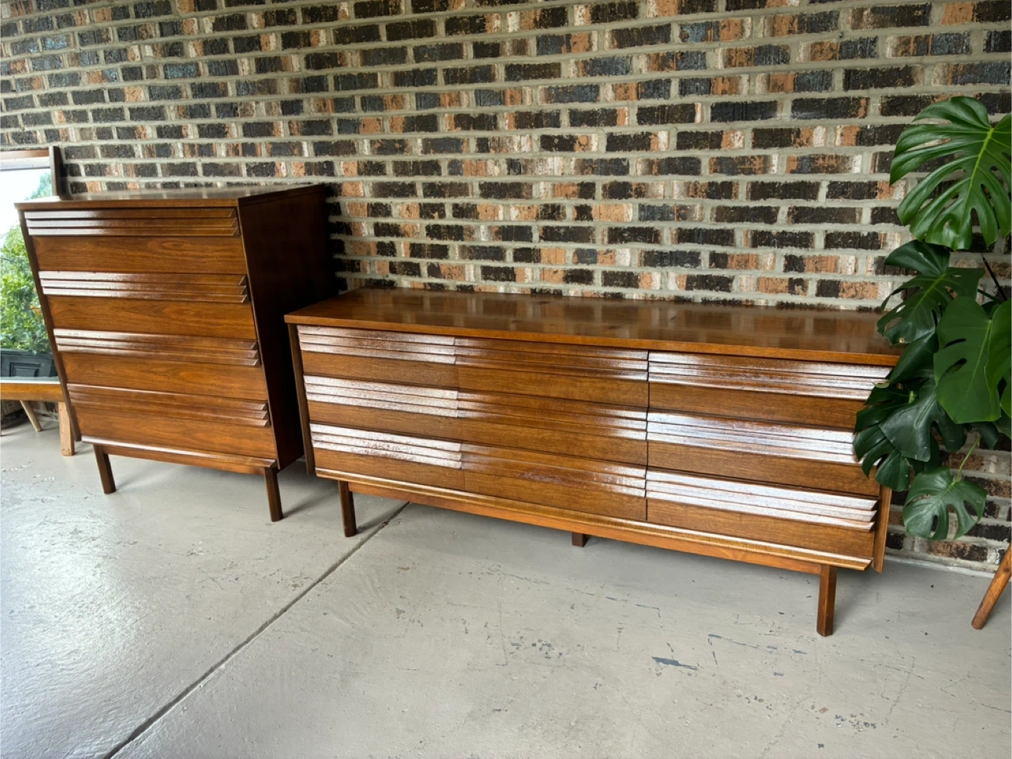 Mid-Century Modern Dresser Set