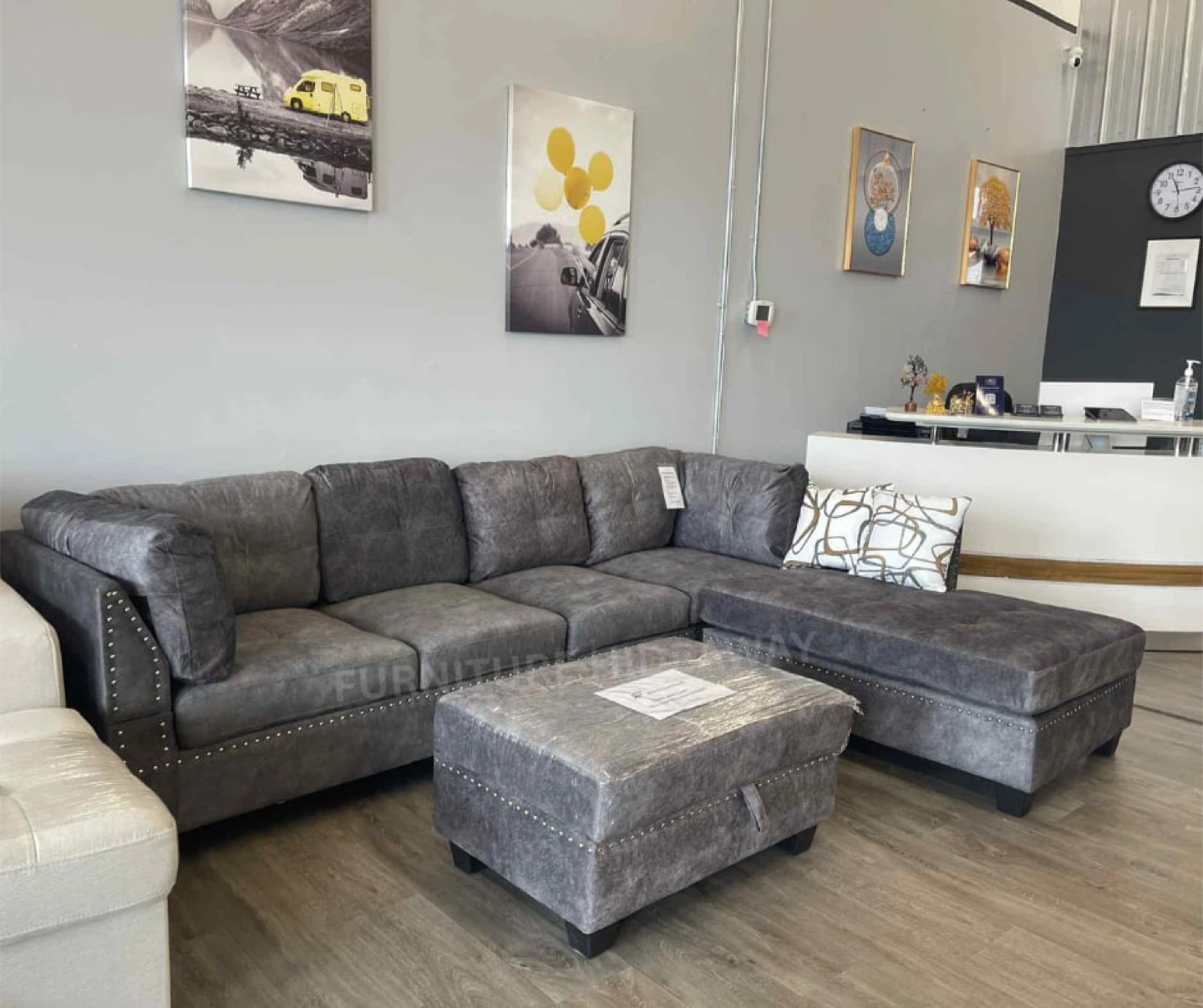 REVERSIBLE HUGE SECTIONAL SOFA ✨✨ - photo 2