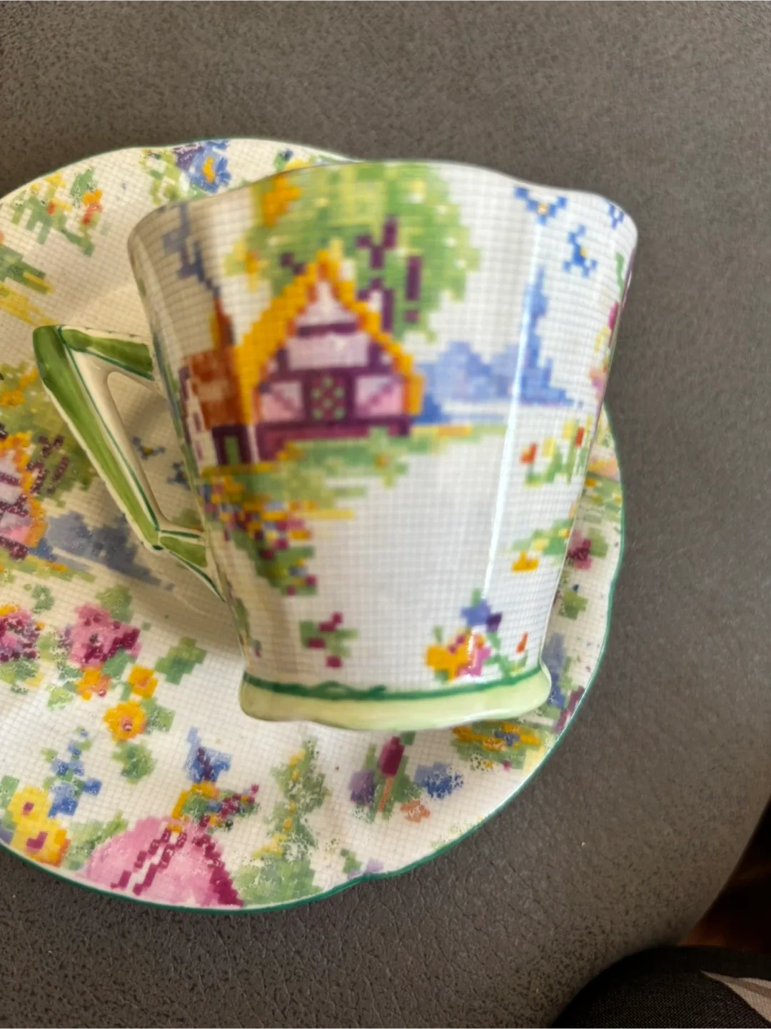 Royal Albert Lady Gay Tea Cup & Saucer Set image indicator(2)