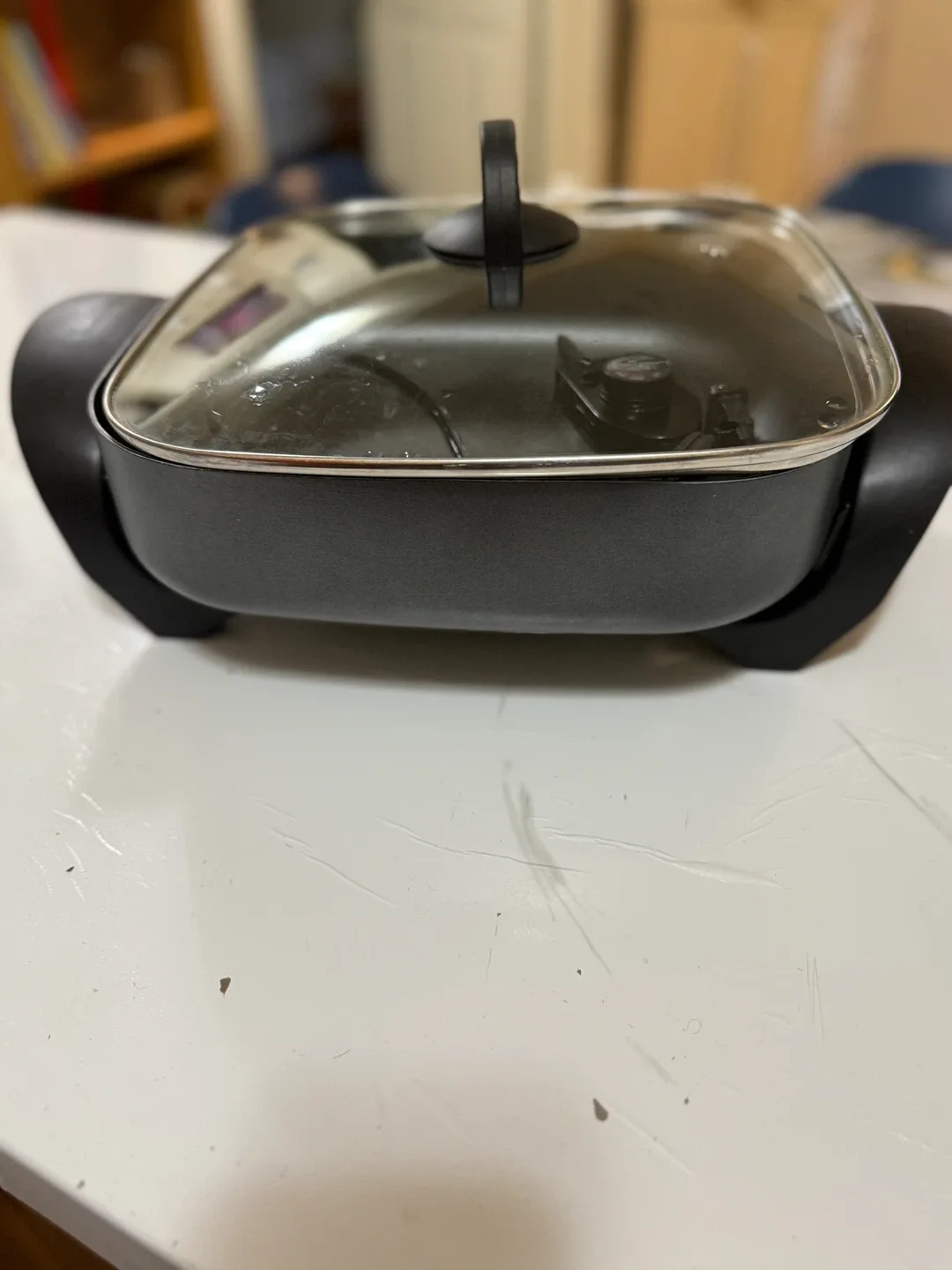 West Bend Electric Skillet with Lid image indicator(2)