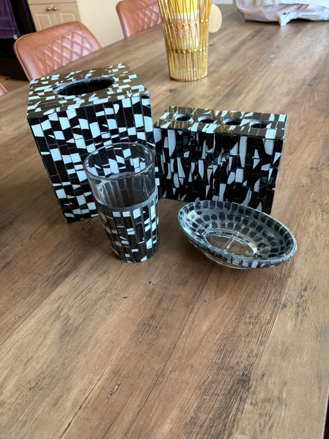 4 piece Mosaic Bathroom Set thumbnail