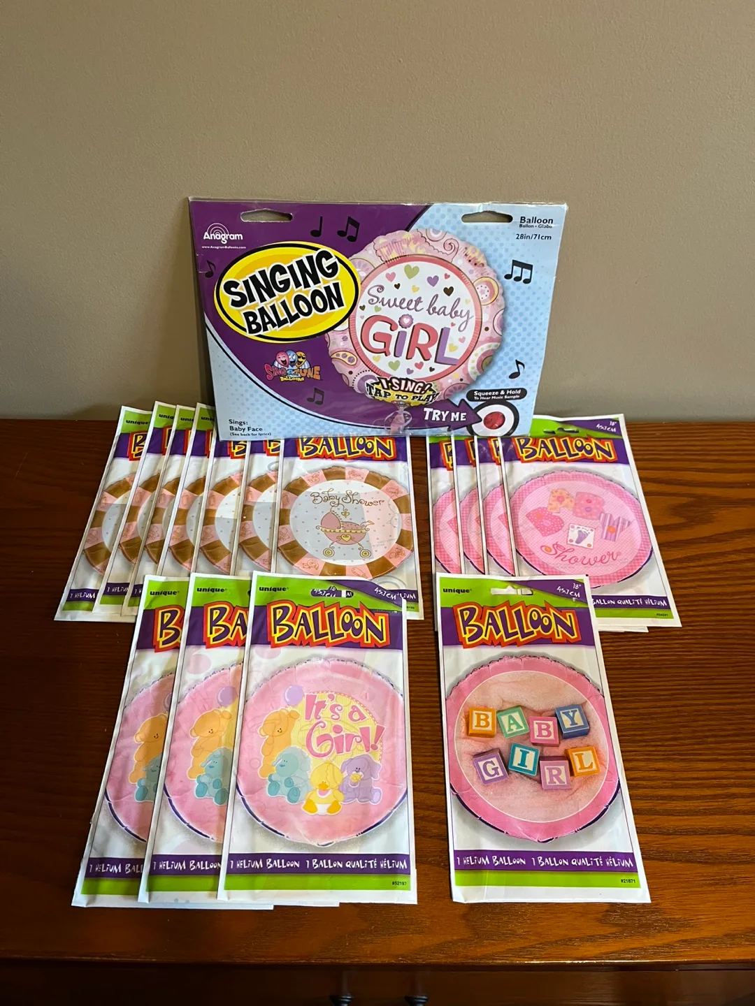BABY SHOWER/IT’s A GIRL FOIL BALLOONS (16 Balloons) thumbnail