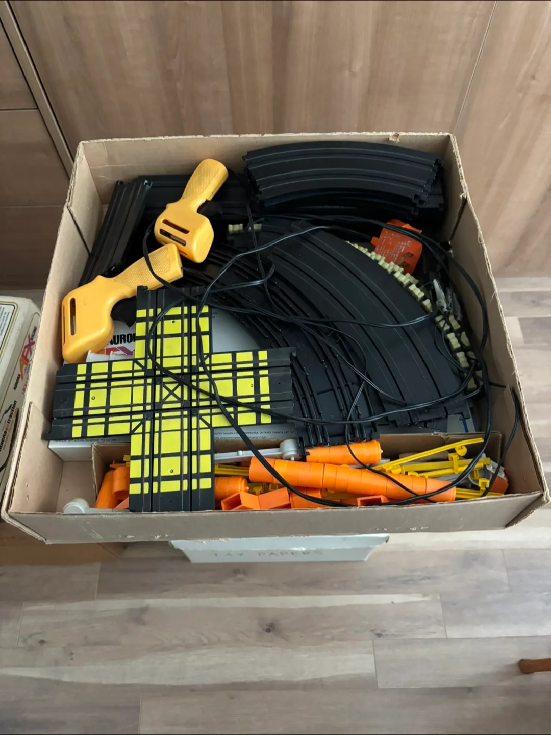 Aurora AFX High Bank Challenge Race Set image indicator(3)